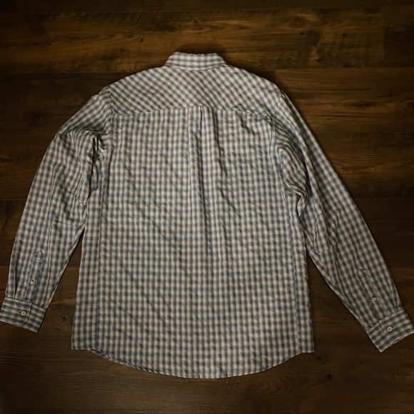 Eddie Bauer long sleeve performance shirt. - Picture 4 of 4